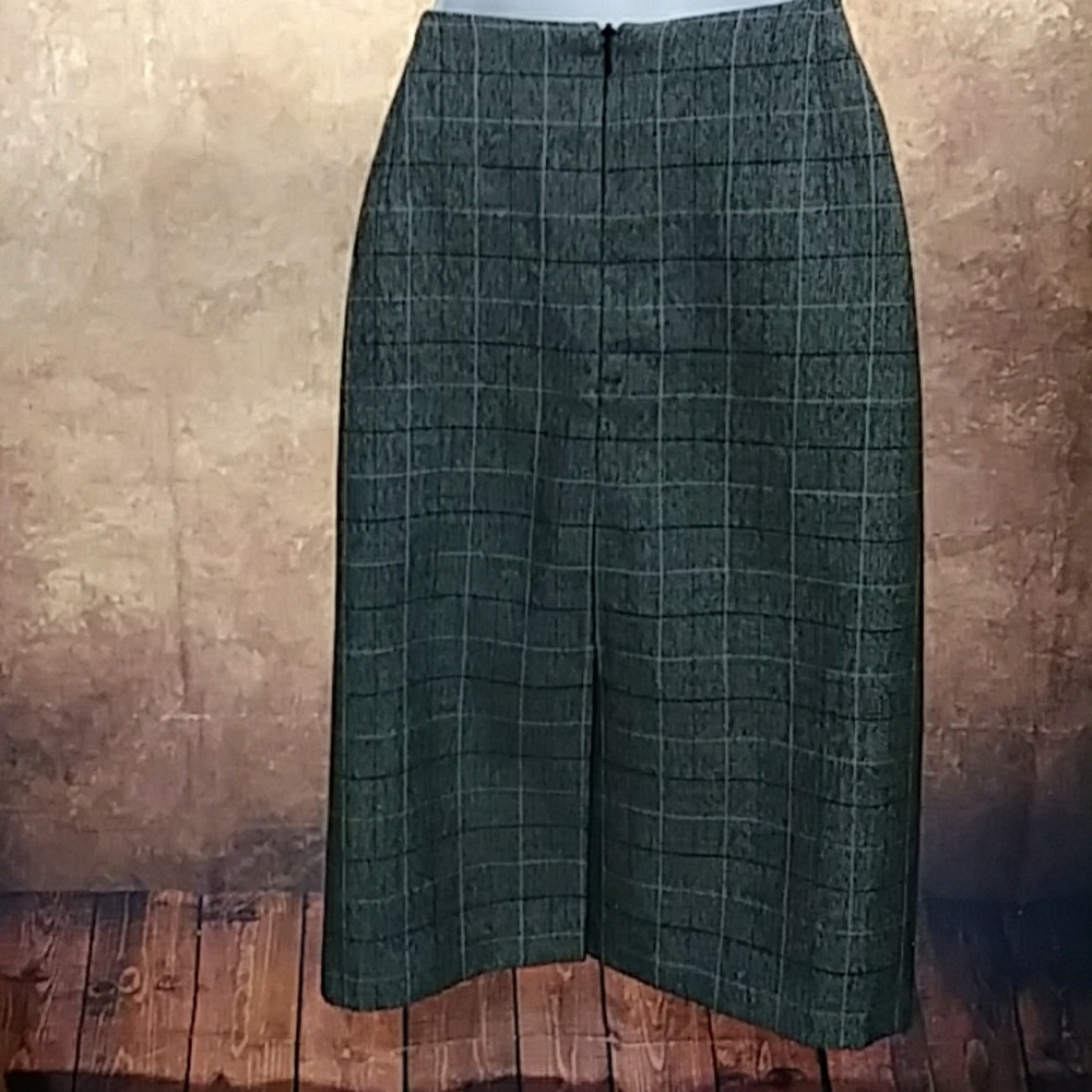 ALIA - Picture 3 of 3